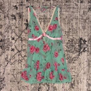 Betsey Johnson Floral Green and Pink Women's Babydoll Y2K top